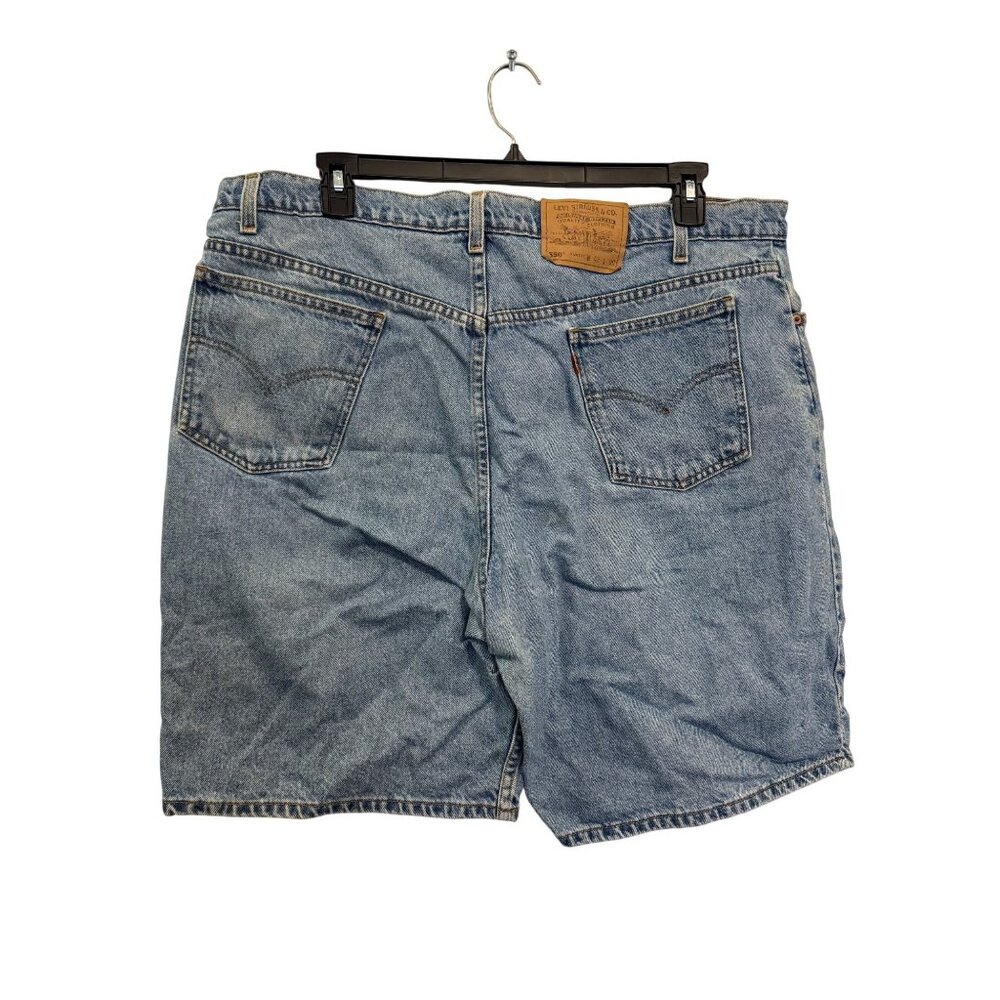 vintage Levis 550 Mens Relaxed Fit Blue Denim Jean Shorts Size 42